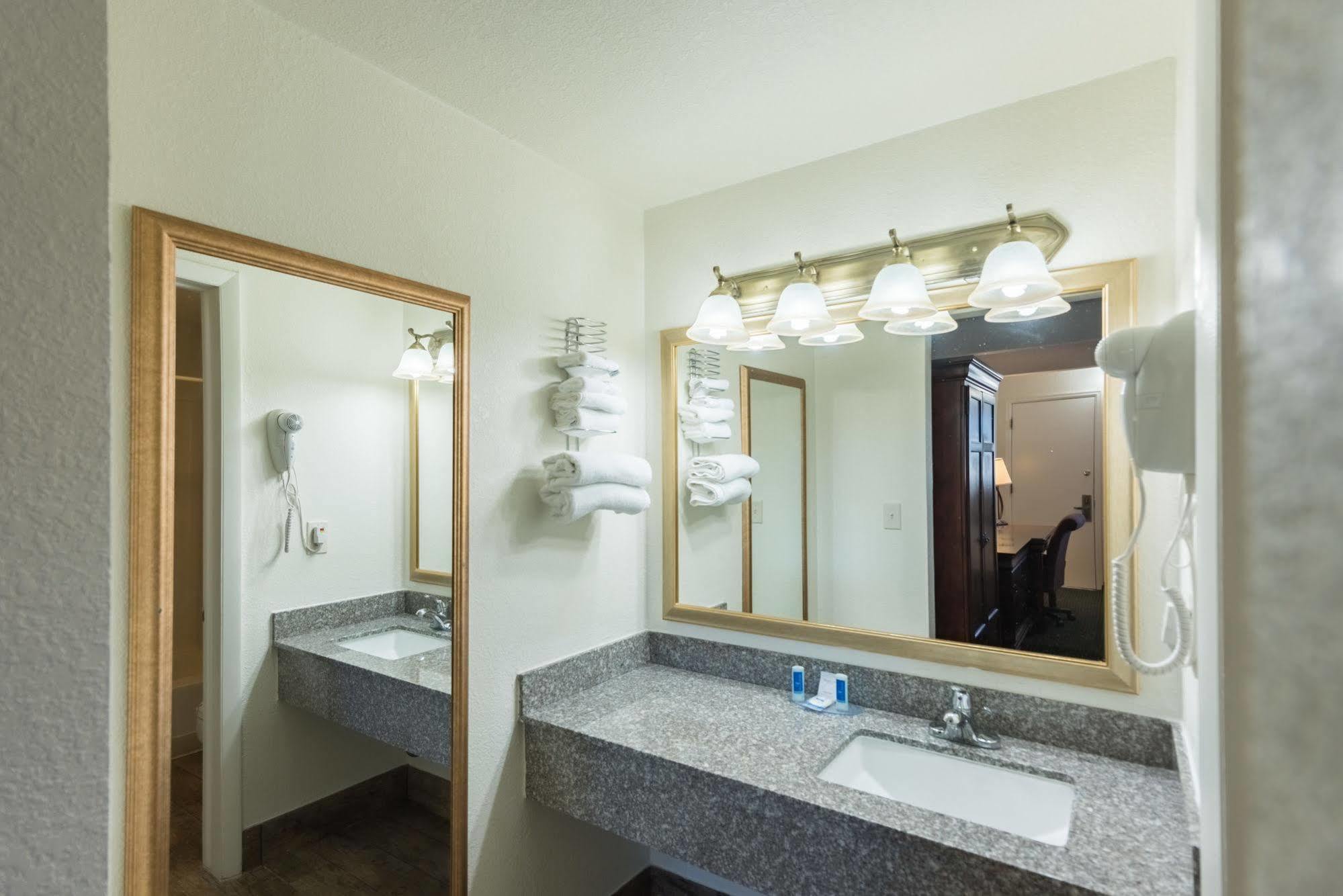 1St Interstate Inn Montrose Luaran gambar